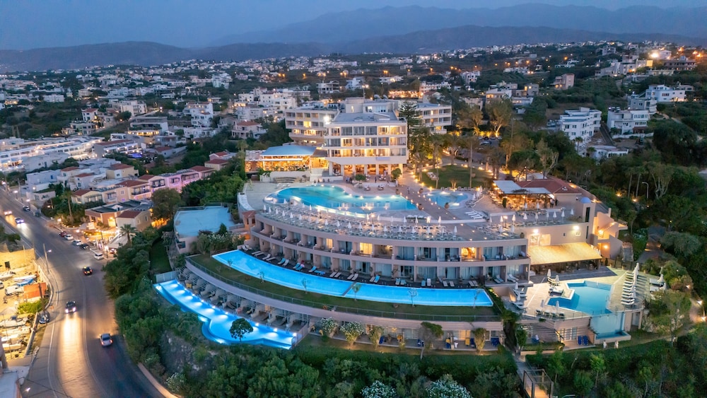 Leptos Panorama Hotel in CHANIA