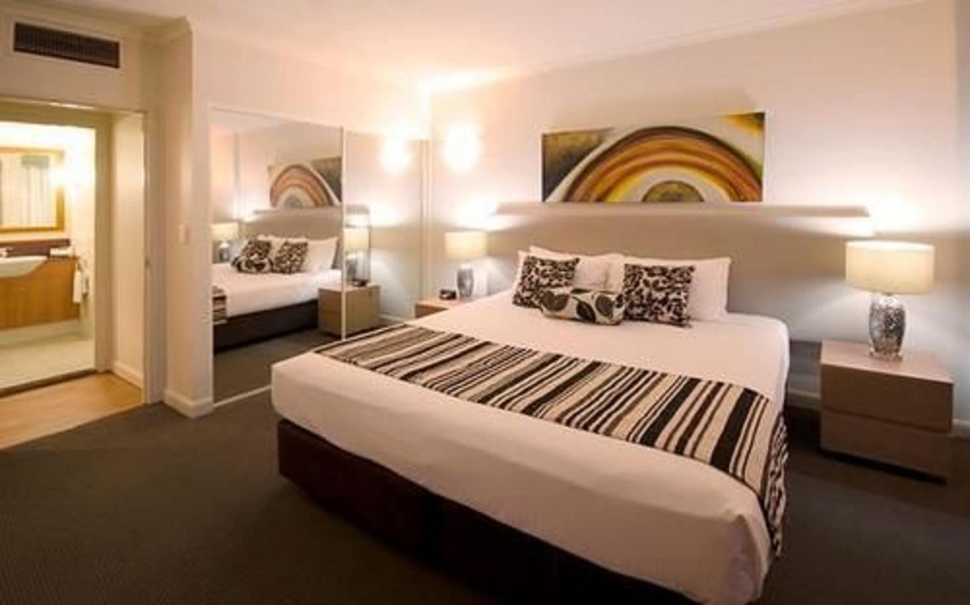 شقة تنفيذية بسرير كينج، CENTRAL COSMO APARTMENTS 6/10