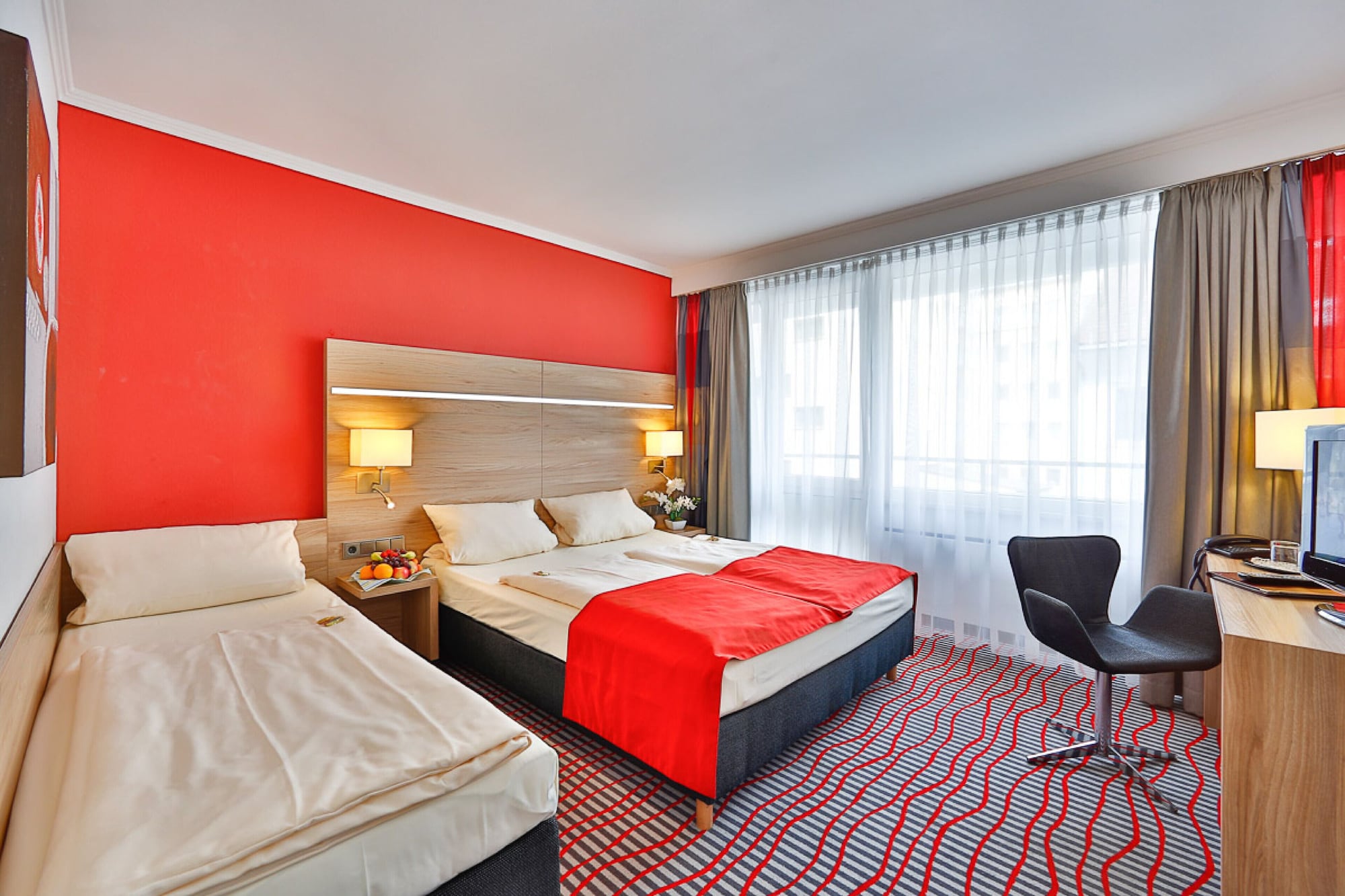 COMFORT, DOUBLE BED