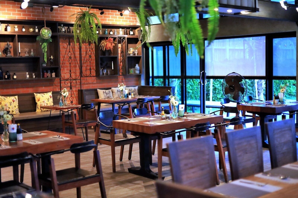 Coral Tree Villa Huahin 53/72