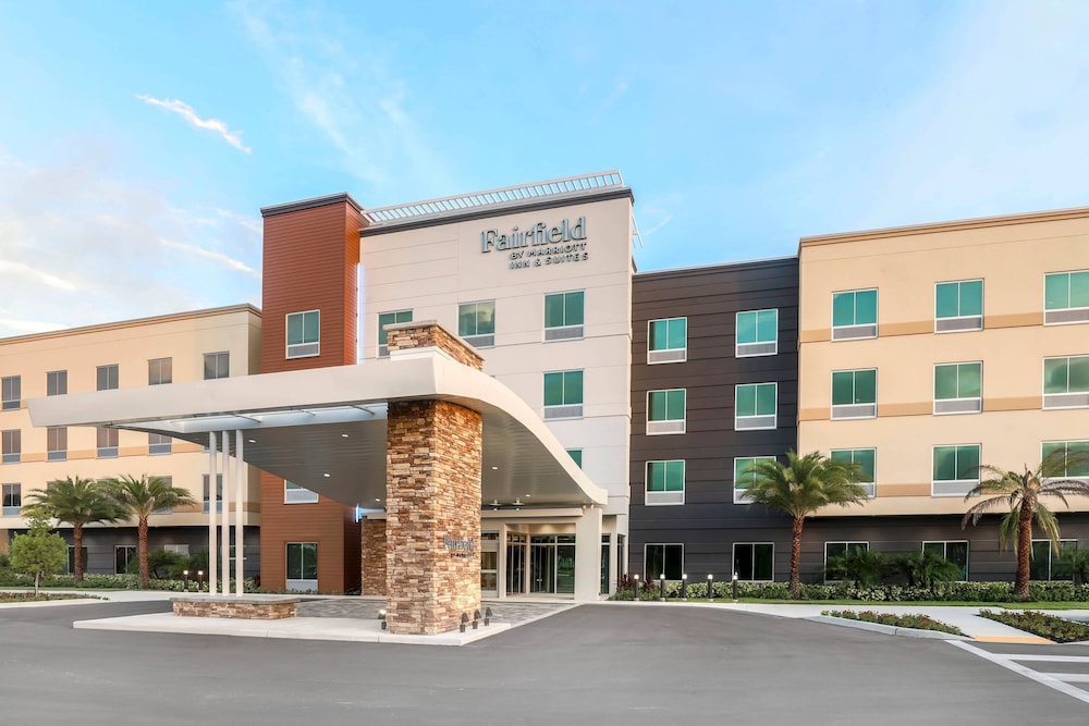 Fairfield Inn & Suites by Marriott Cape Coral/North Fort Myers 1/46