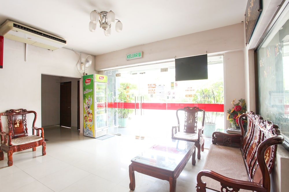 OYO 89539 Hotel Siswa 31/32
