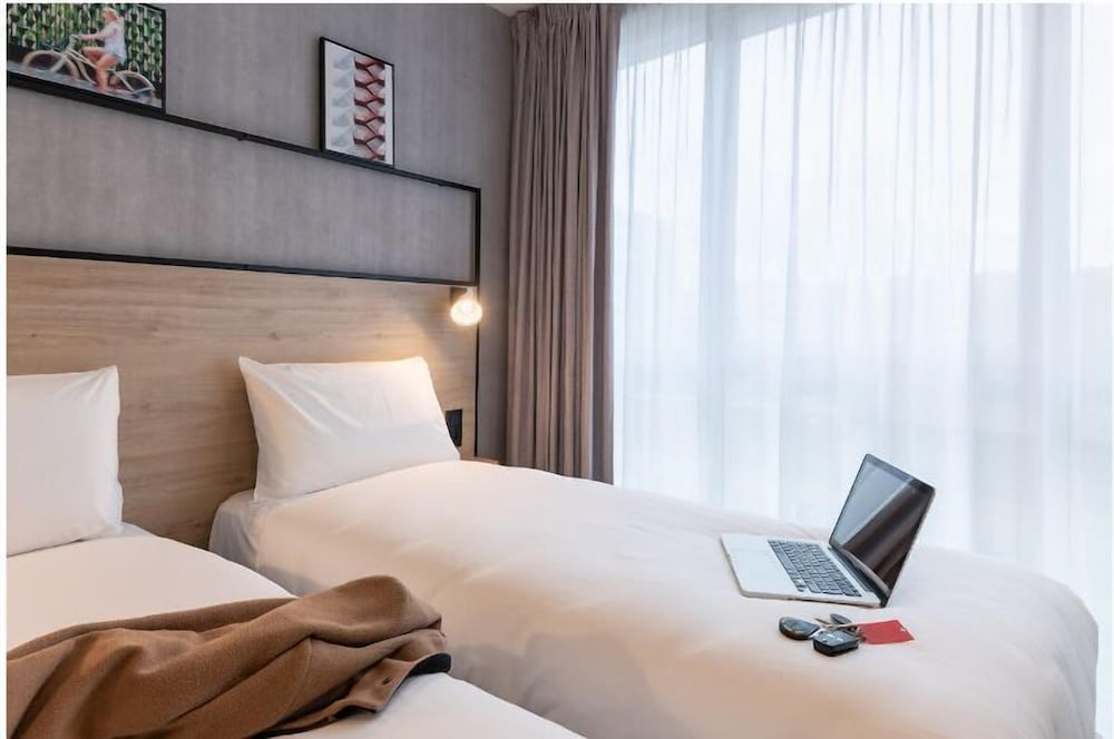 غرفة قياسية بسريرين منفصلين، Ibis Acheres St Germain en Laye 8/10