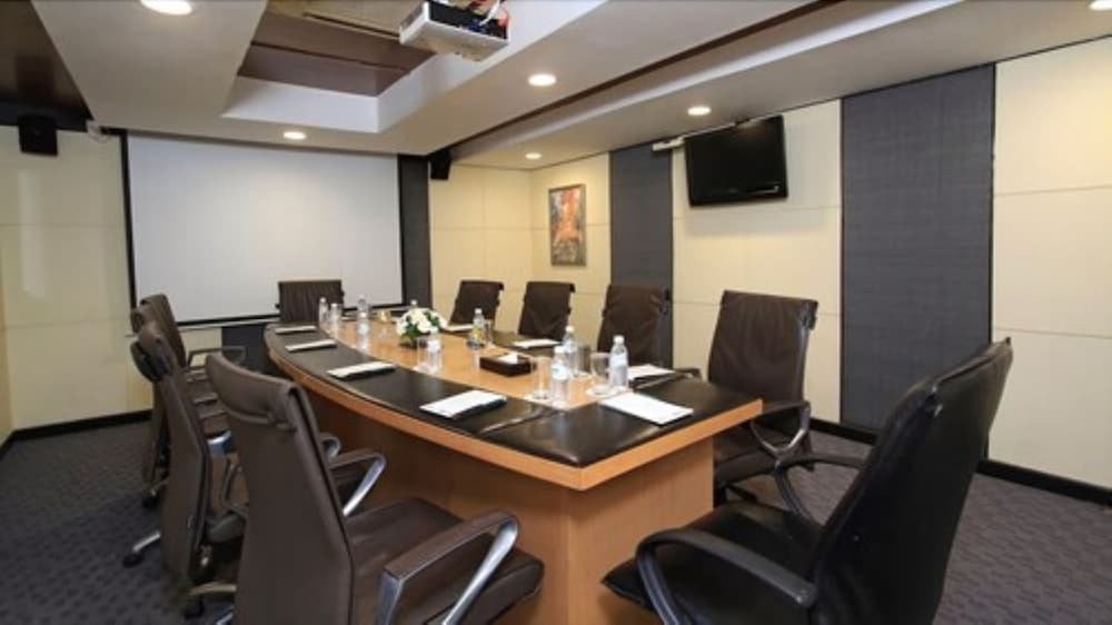 The Residency Towers Chennai 36/38