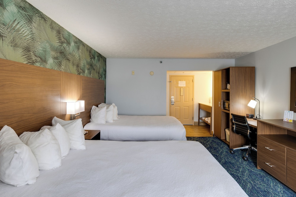 ROOM, 2 QUEEN BEDS, MOUNTAIN VIEW, BALCONY