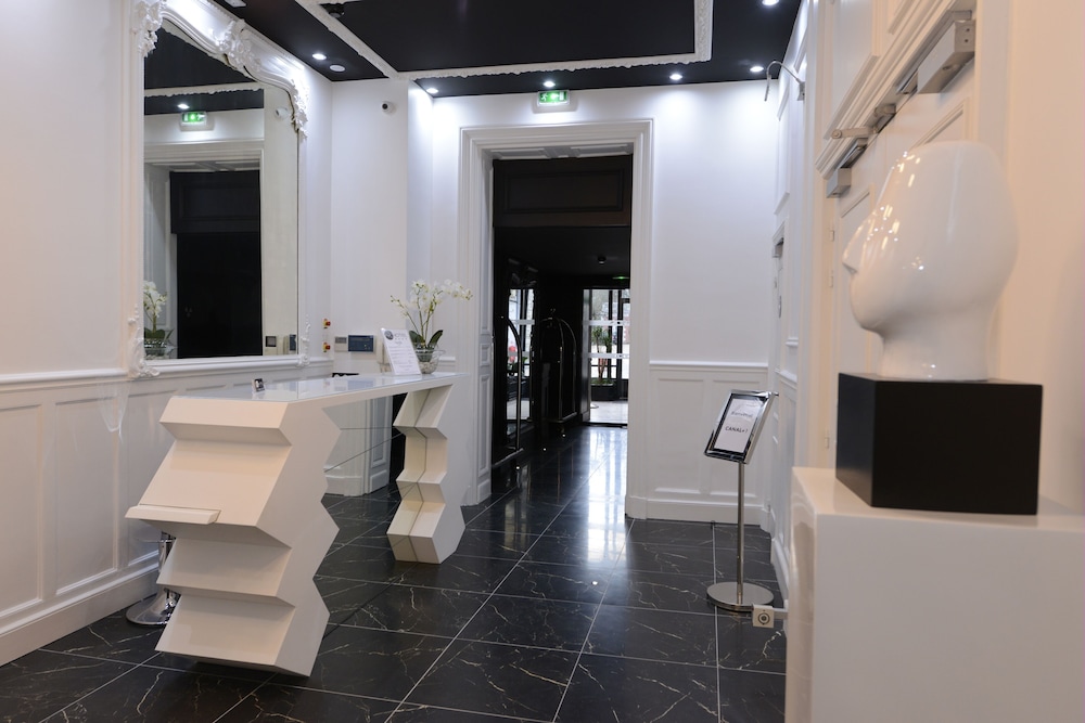 Art Hotel Rochecorbon 49/74