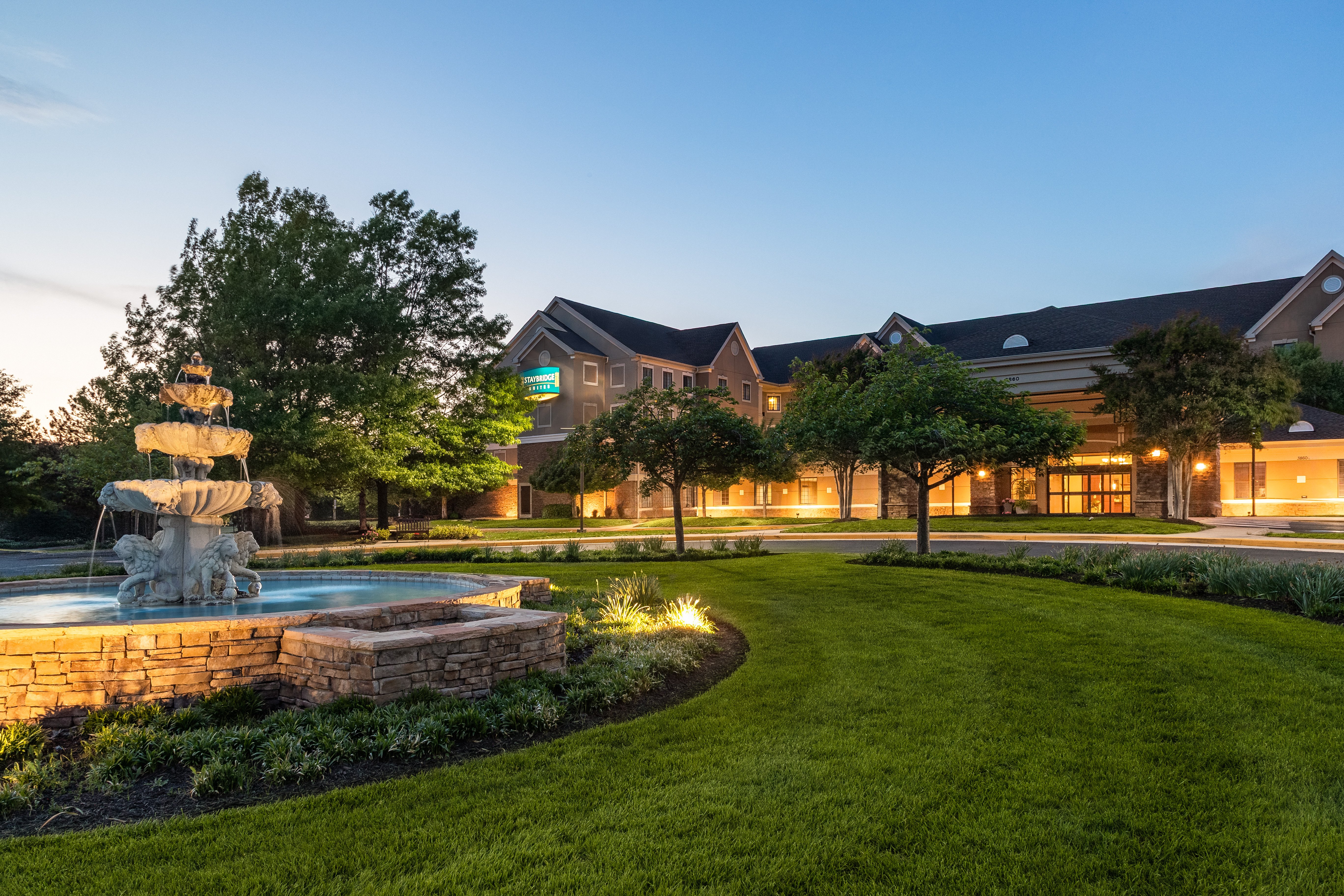STAYBRIDGE SUITES CHANTILLY - DULLES AIRPORT 65/73