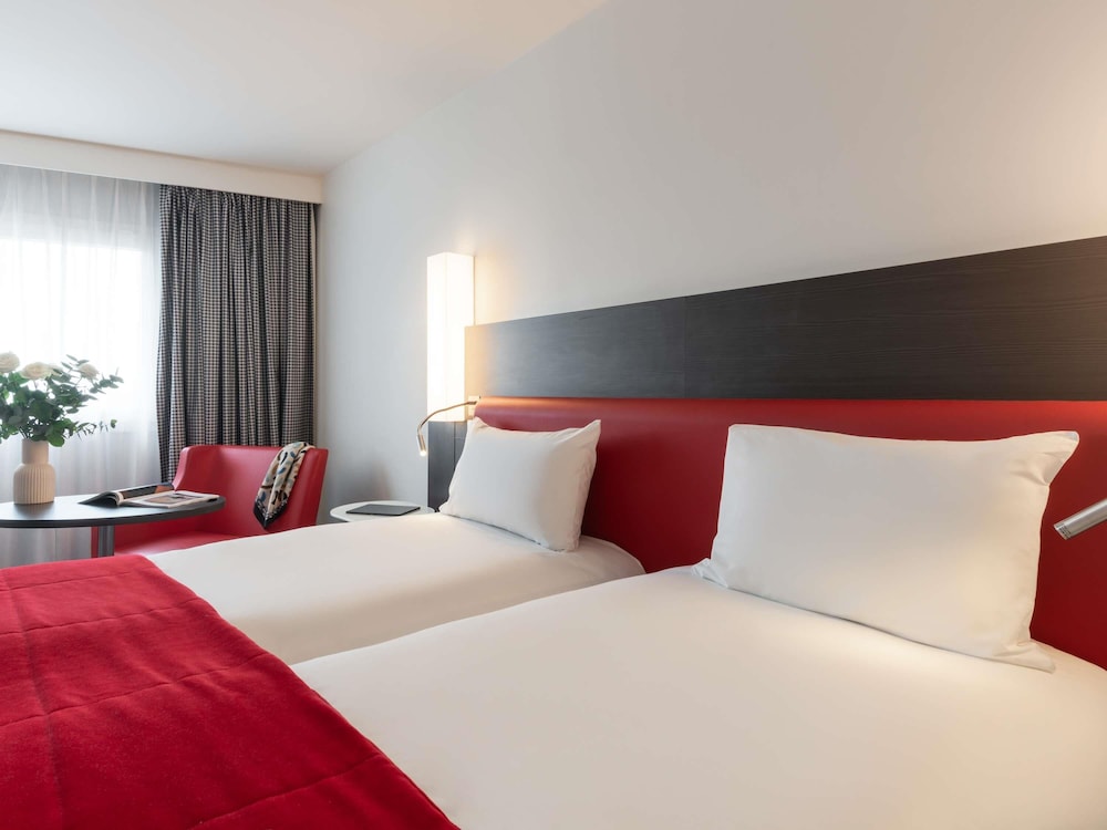 SUPERIOR, TWIN BEDS
