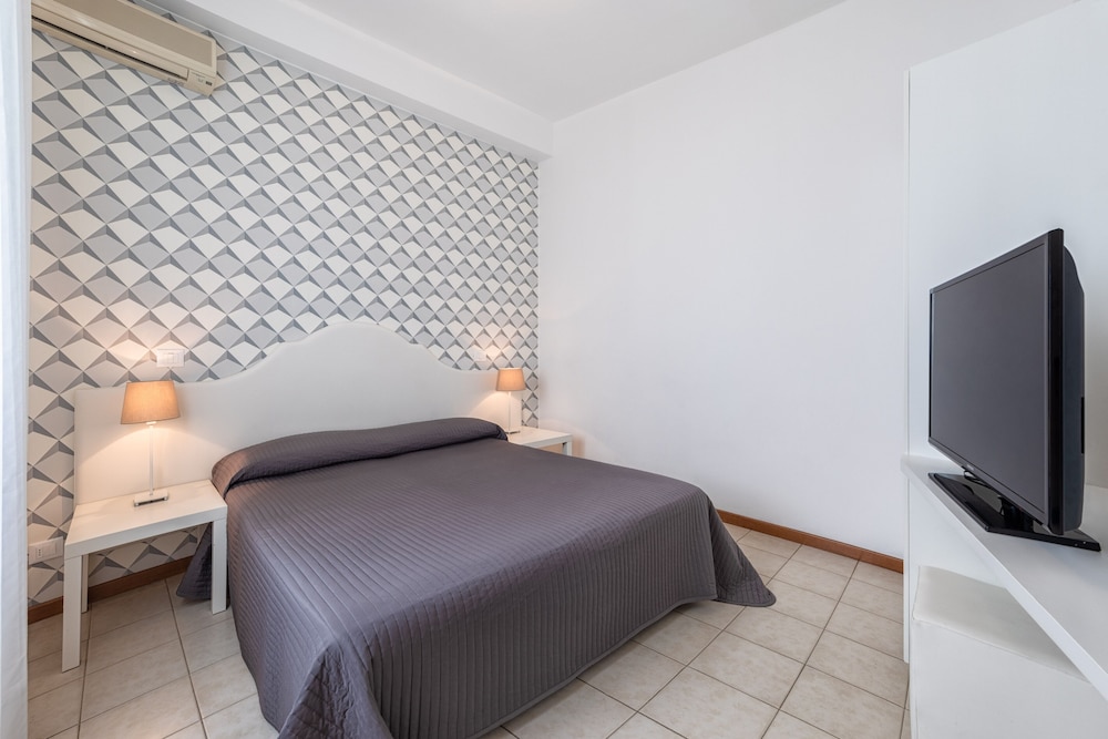 Hotel Sanremo 19/55