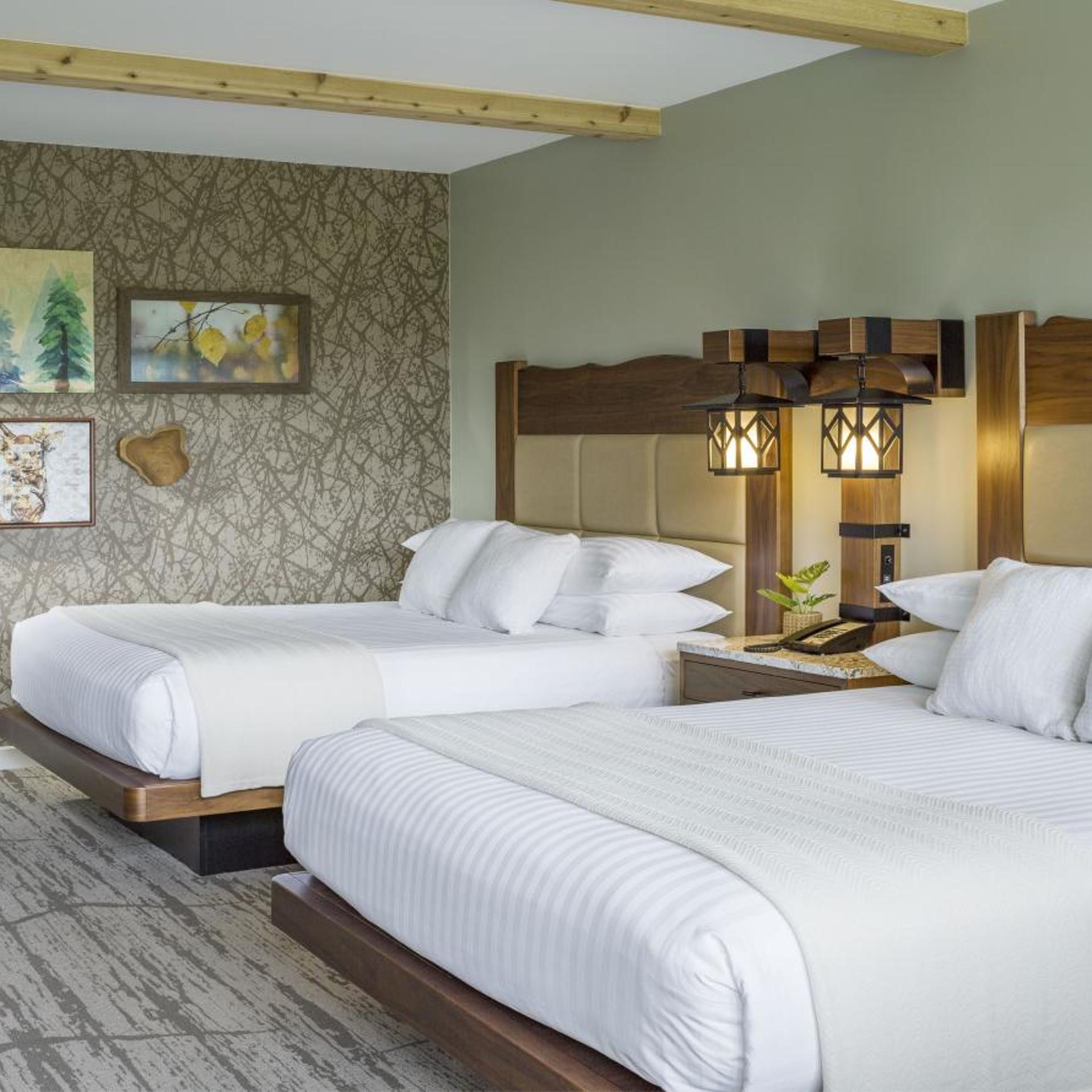 Signature, Resort, Queen Bed
