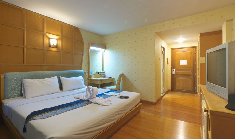 Studio, Double Bed