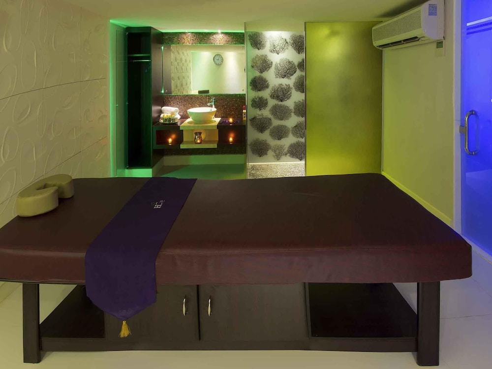أجنحة نوفوتيل الرياض العليا(Novotel Suites Olaya Riyadh) 50/61