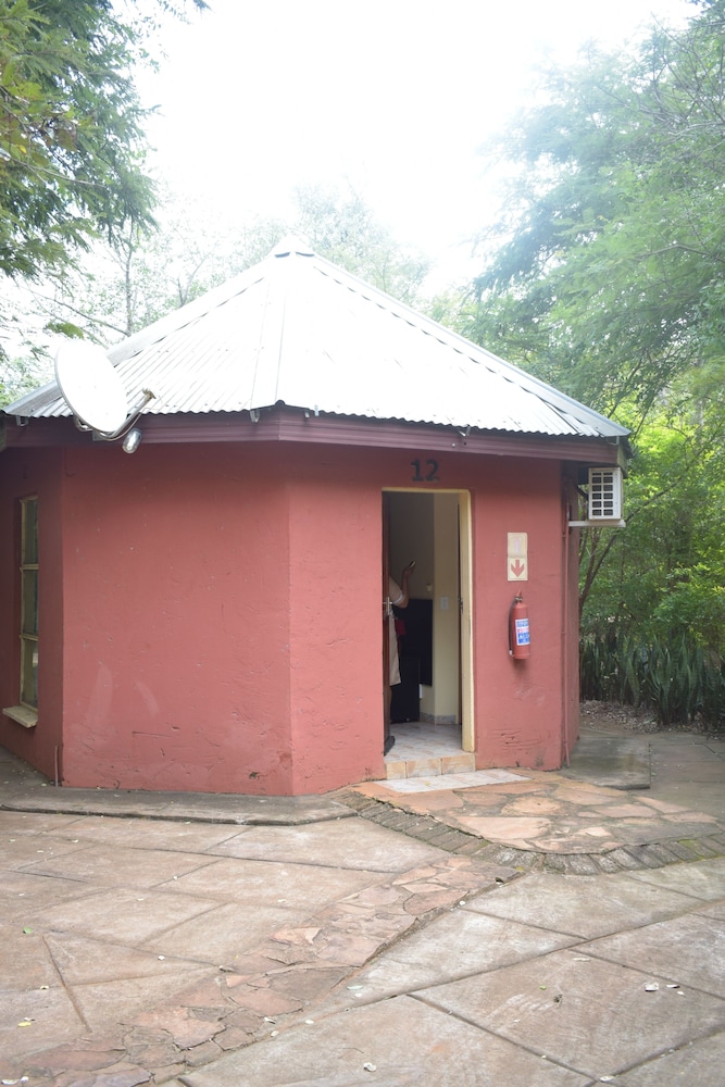 Copacopa Lodge And Conference Centre 4/50