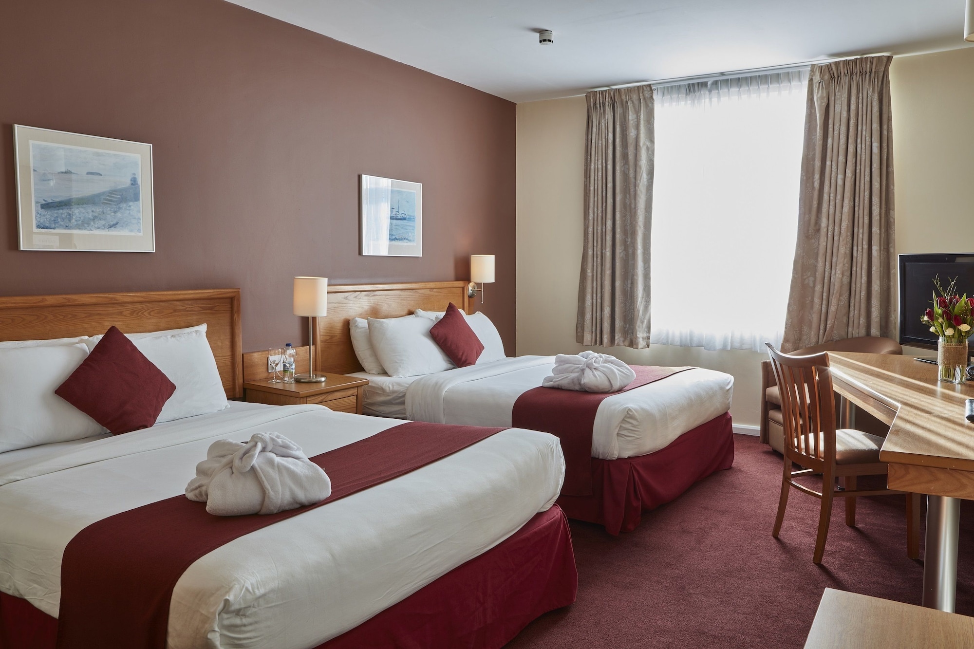 ROOM, 2 DOUBLE BEDS, ACCESSIBLE