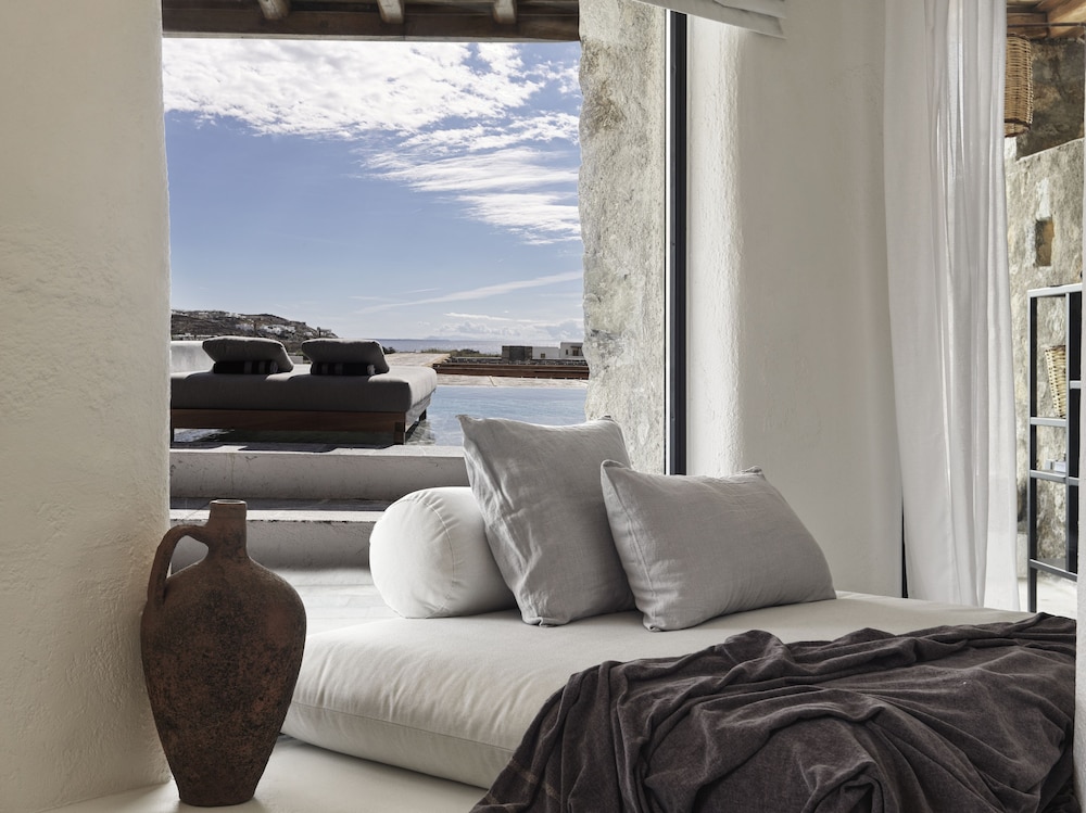 Nomad, Suite, King Bed, Sea View, Private Pool