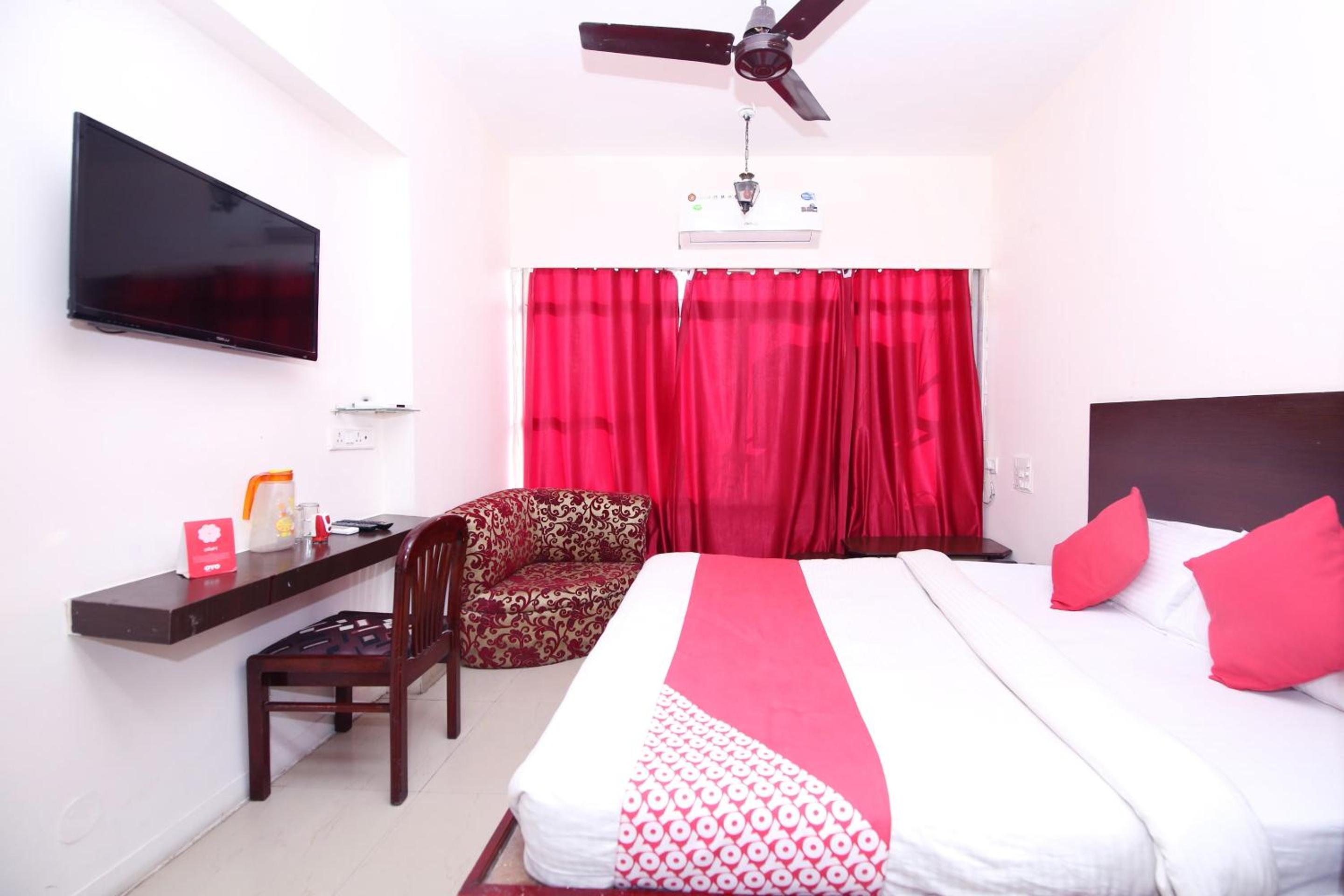 Oyo 9305 Hotel Dwarika Inn 20/29