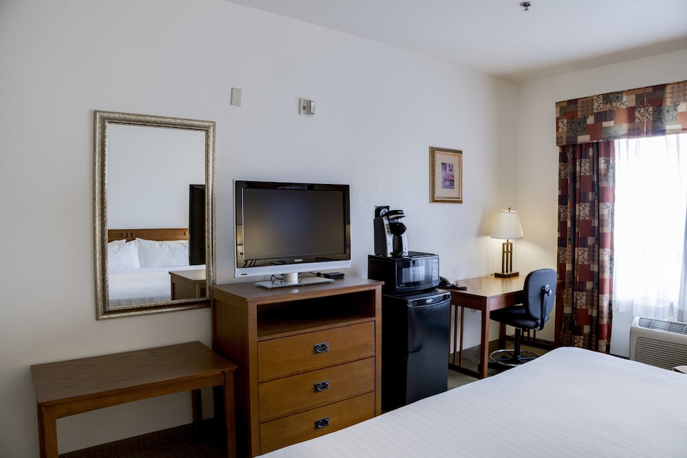 Holiday Inn Express Hotel Suites Jacksonville 51/52