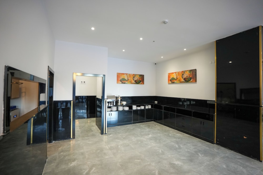 NEW MY WORLD HOTEL 37/50