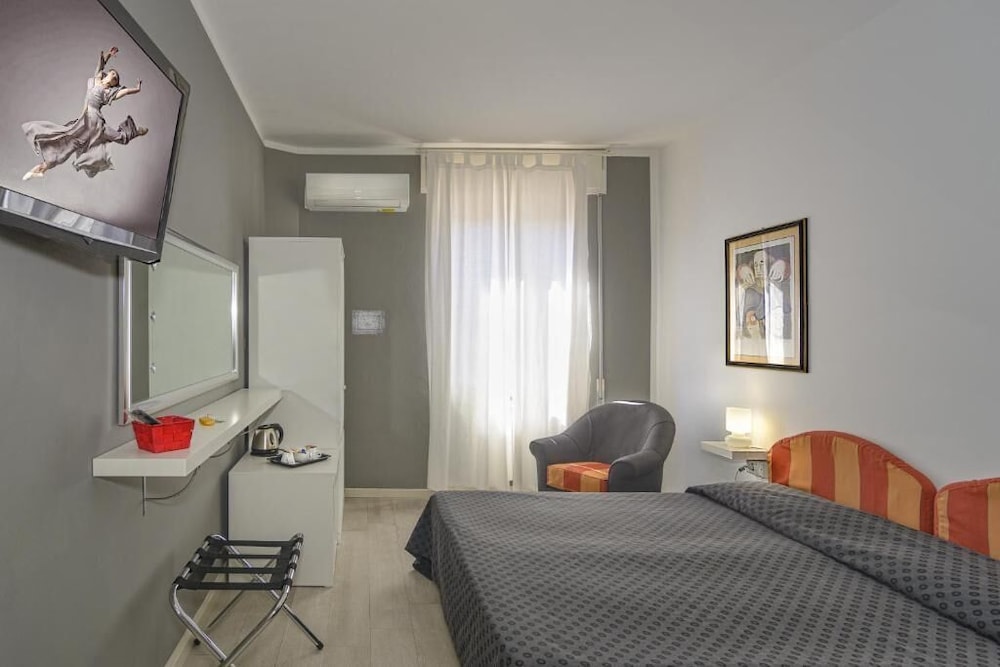 City Hotel 9/50