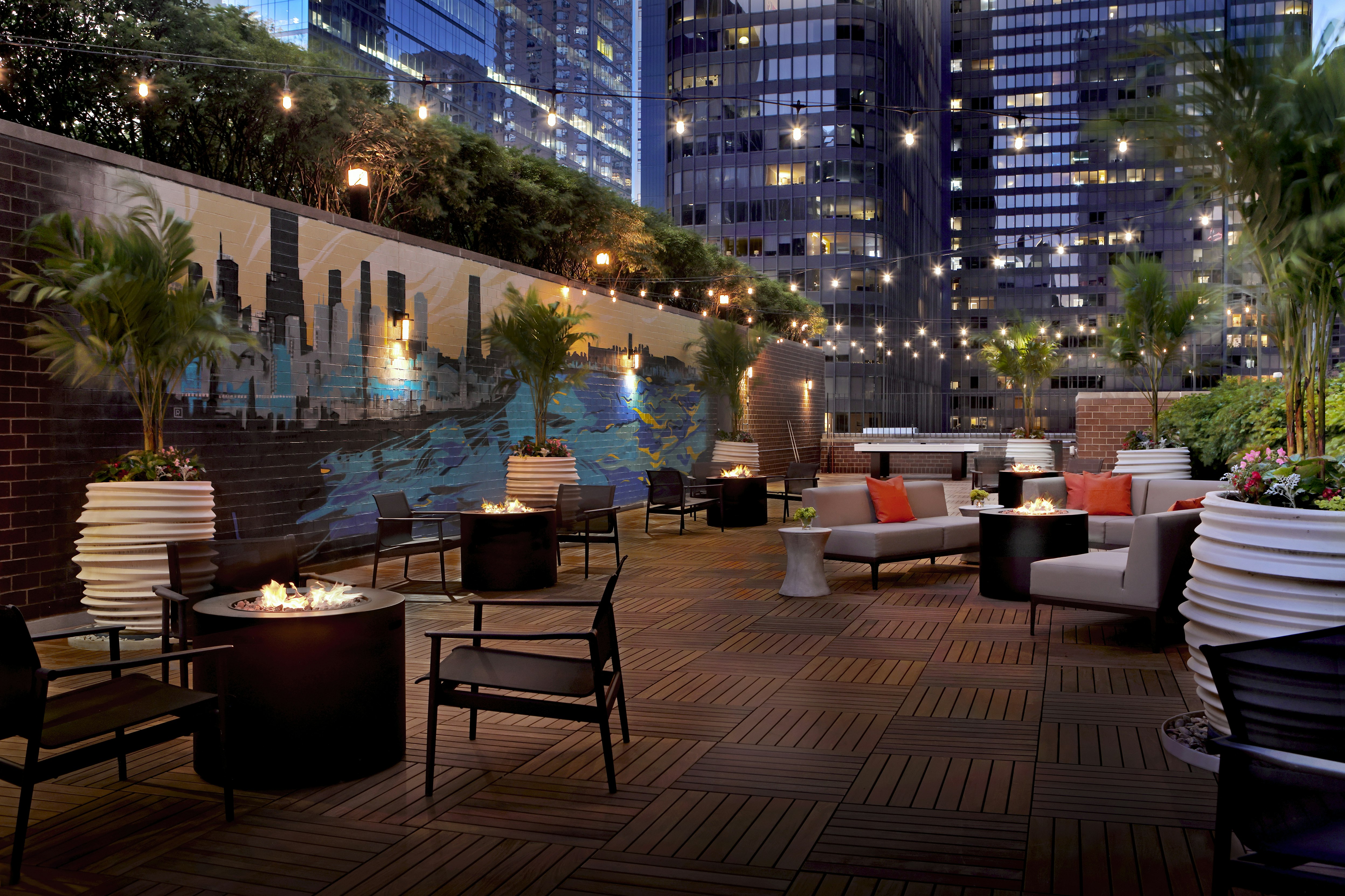 DoubleTree by Hilton Hotel Chicago Magnificent Mile 36/79
