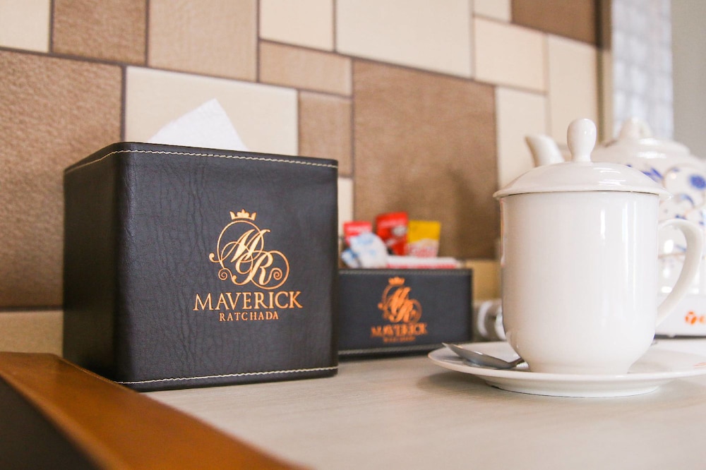 Maverick Ratchada photo2