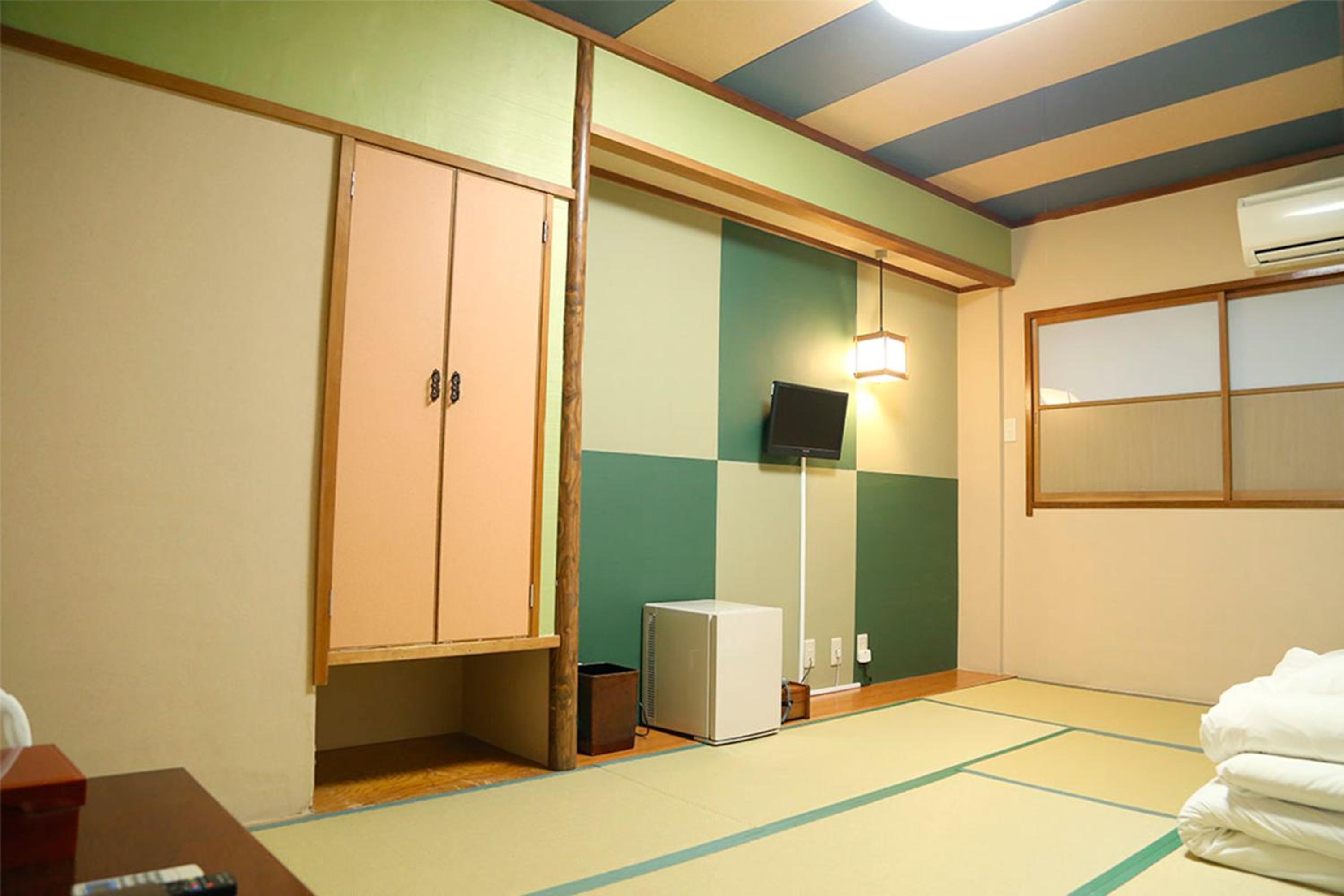 Tokyo Ueno New Izu Hotel (ex New Izu Hotel) 23/33