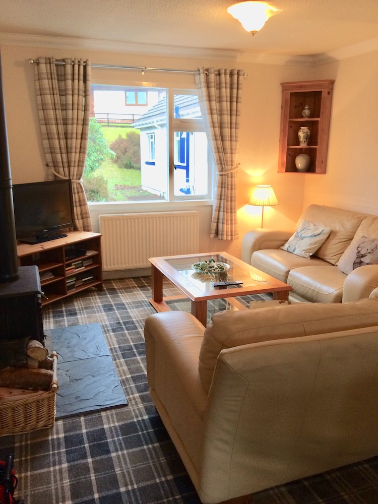 Coire Glas Guest House 16/28
