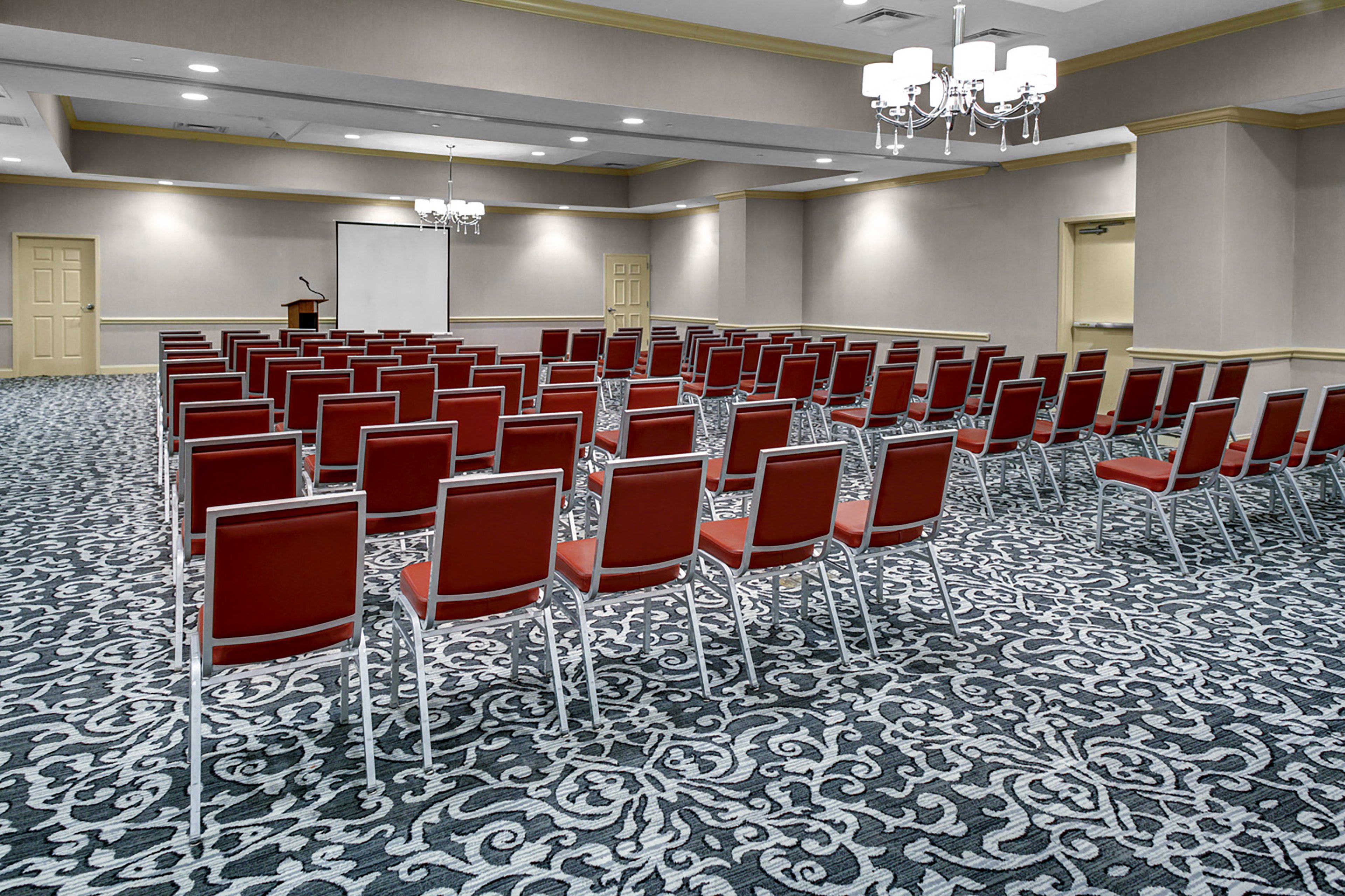 Holiday Inn Savannah Historic District 50/56