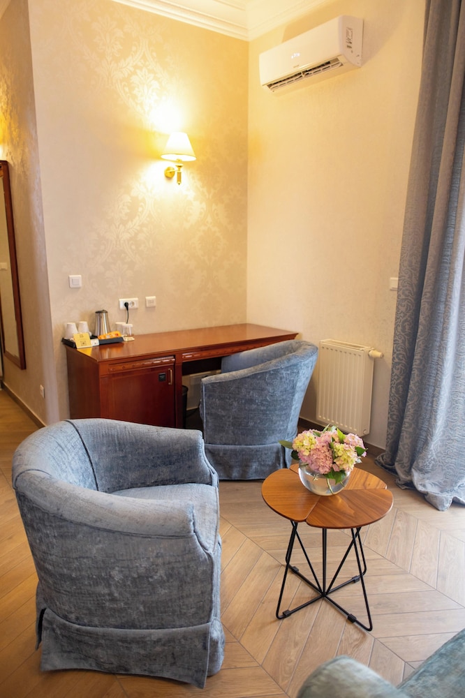 Waldinger Hotel 5/50