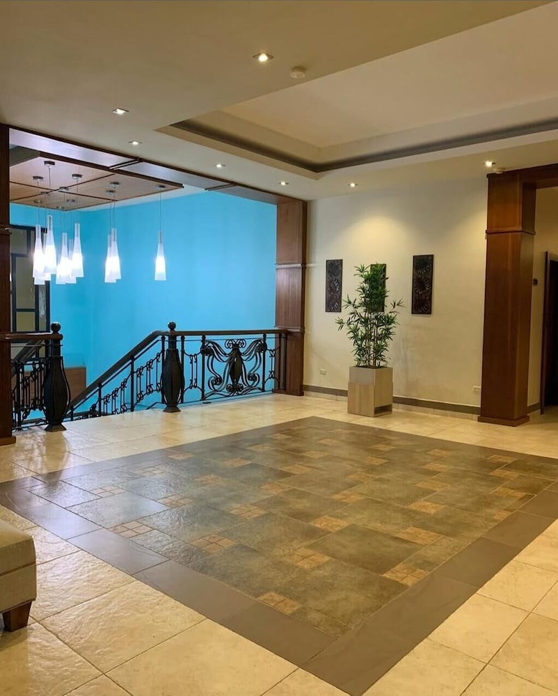 Hotel Century Plaza 14/30