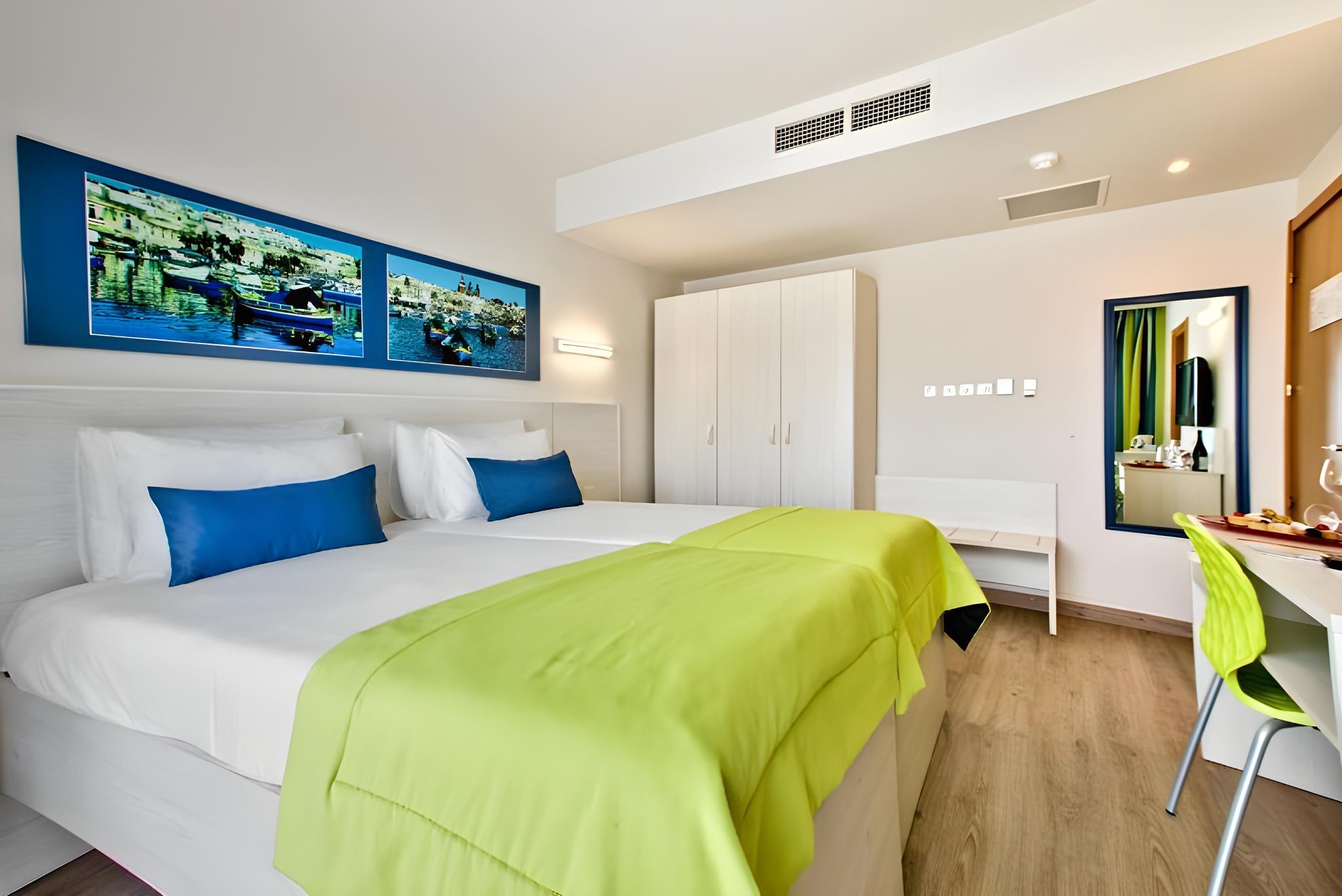 Standard, Single, King Bed