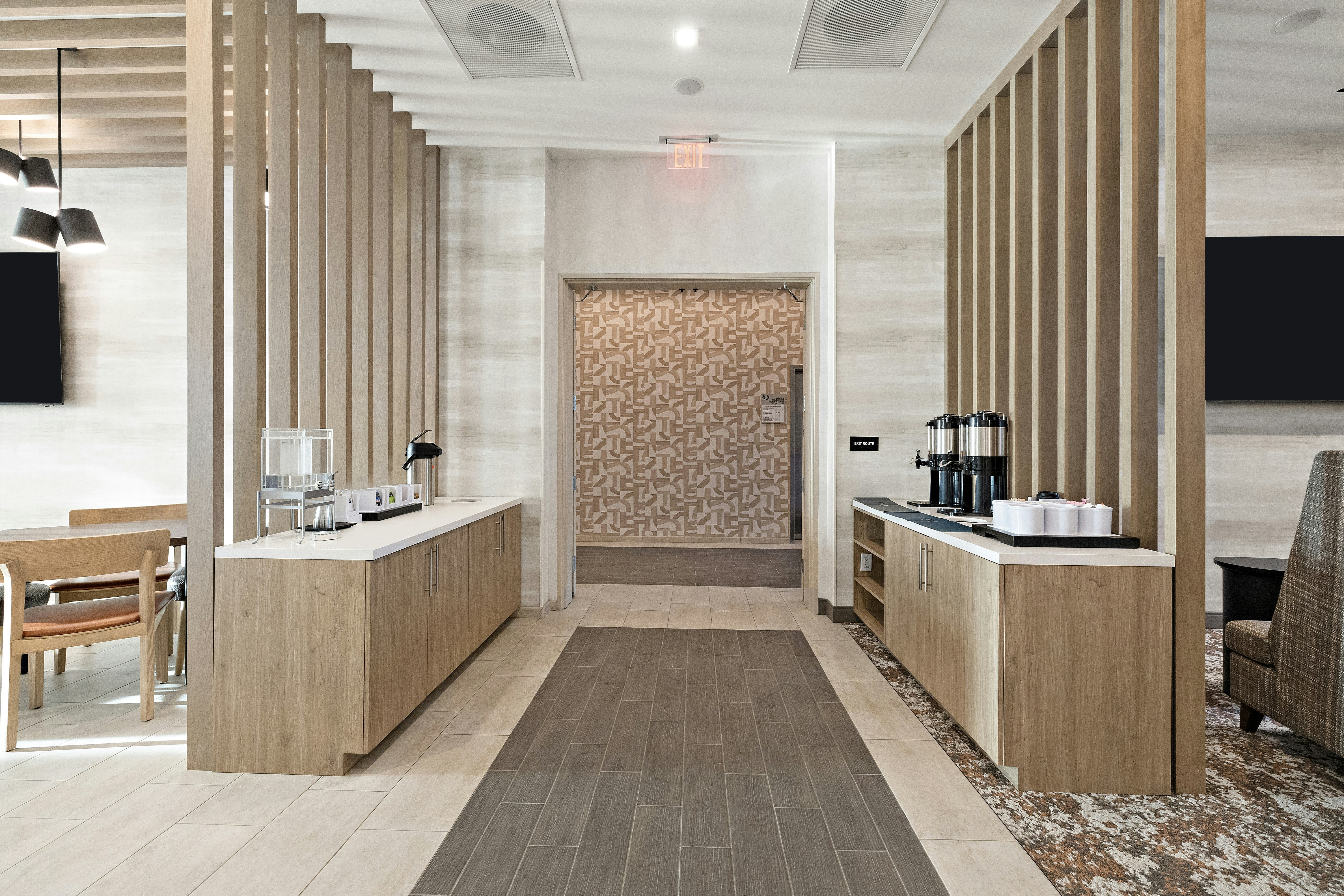 Home2 Suites by Hilton Ontario Airport, CA 7/44