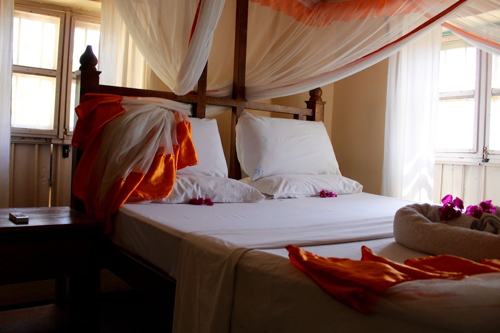 Princess Salme Inn 8/50