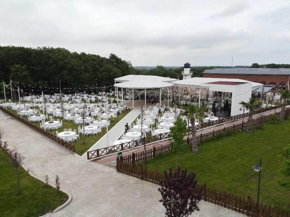 Aybelya Tatil Koyu 10/12