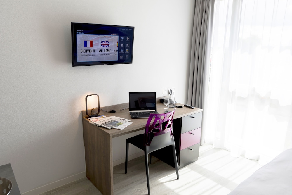 Appart-Hotel Mer & Golf City Bordeaux Lac 47/53