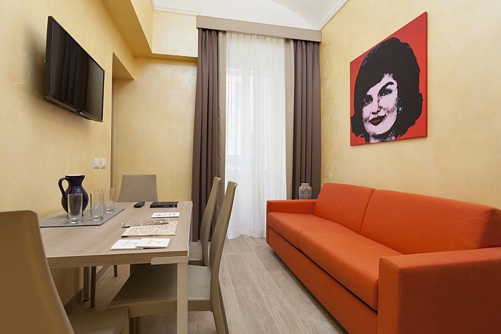 Kennedy Hotel 52/62