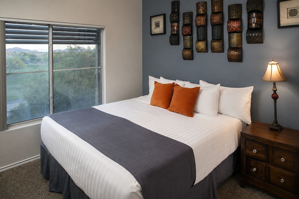 Meridian CondoResorts 18/75