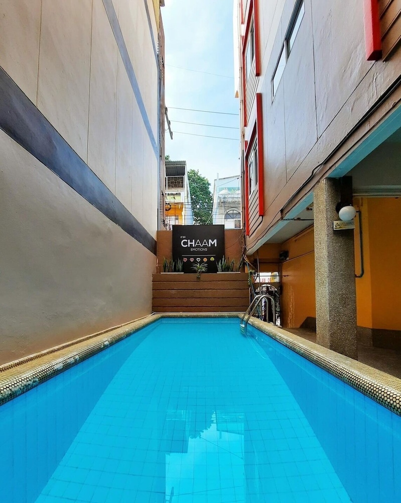Sureena Hotel 18/39