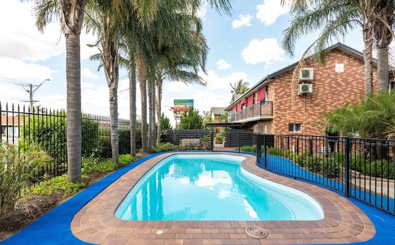 Cattlemans Country Motor Inn & Serviced Apartments 23/23
