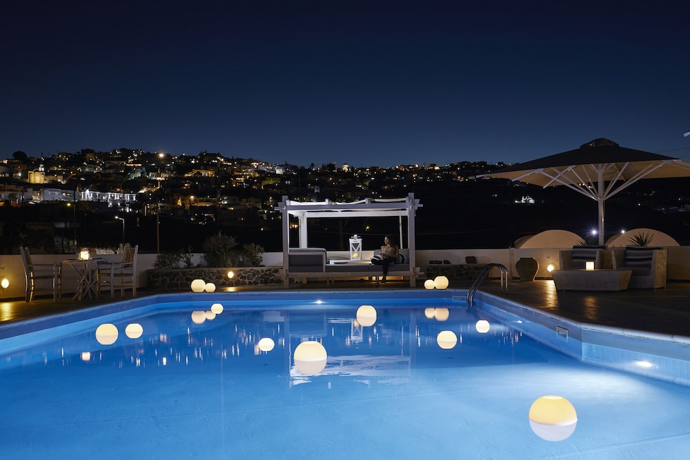 Milos Villas Hotel 1/34