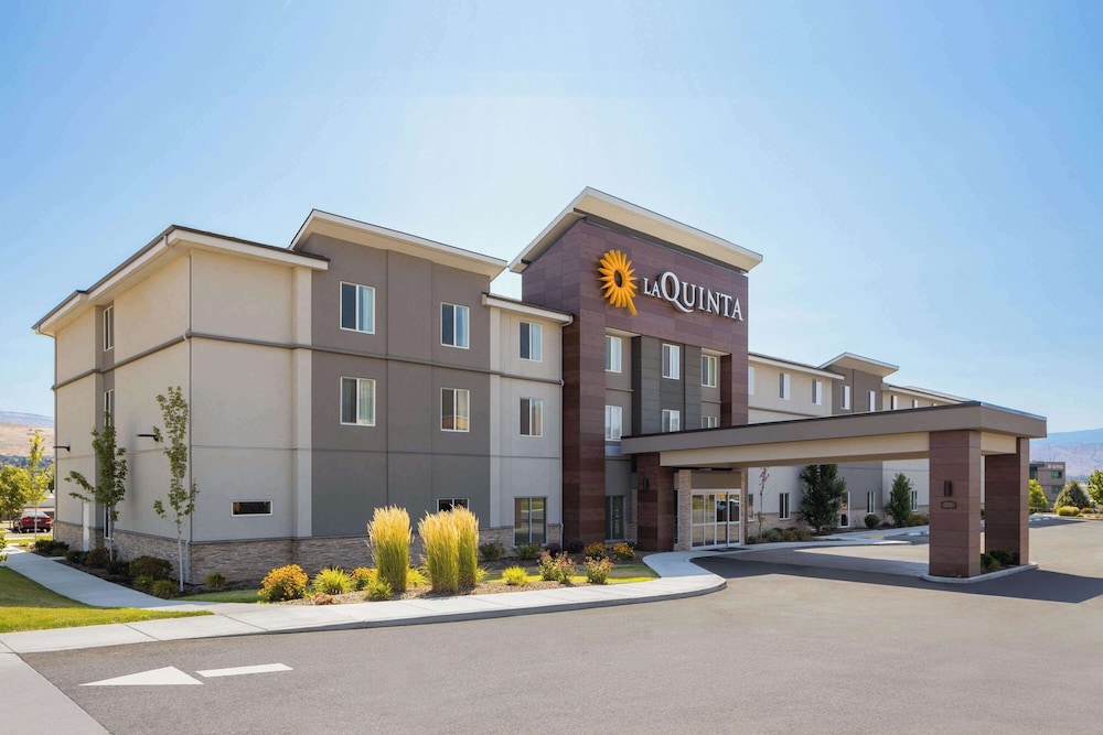 La Quinta Inn & Suites by Wyndham Wenatchee 28/34