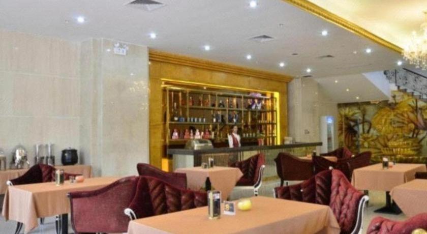 Kailong International Hotel 45/58