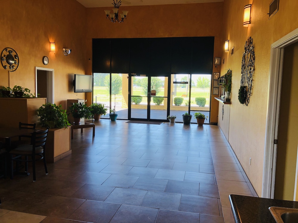 Americas Best Value Inn Suites 22/36