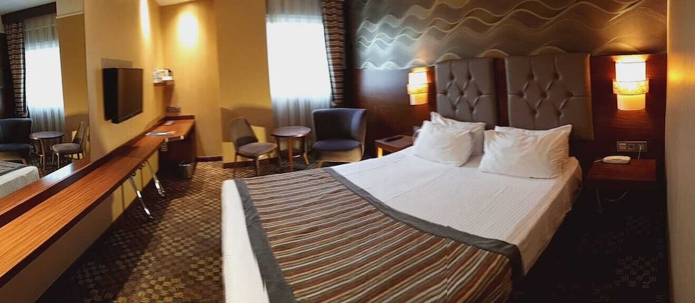 ADRANOS HOTEL 15/62