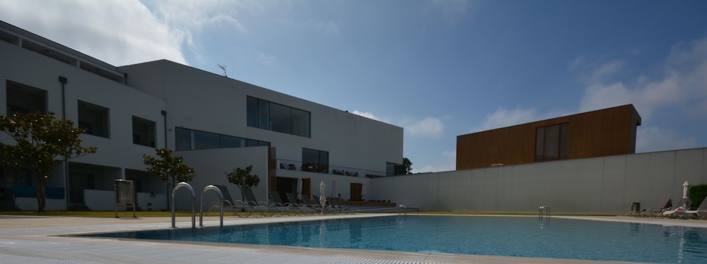Hotel Minho 65/68
