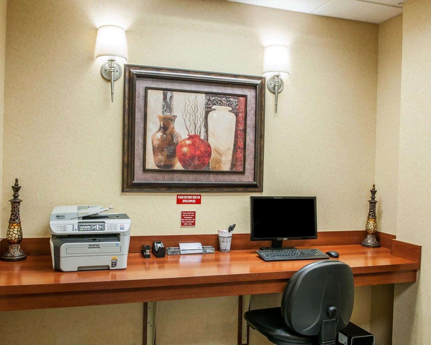 Comfort Suites near Indianapolis Airport 38/51