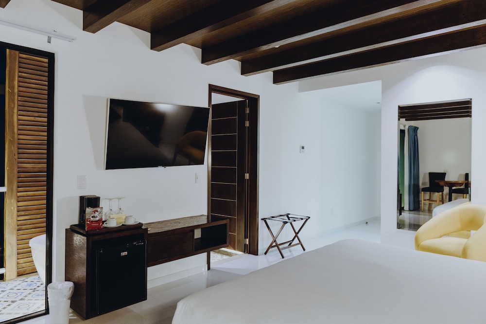 Ame Hotel Boutique & Spa 66/82