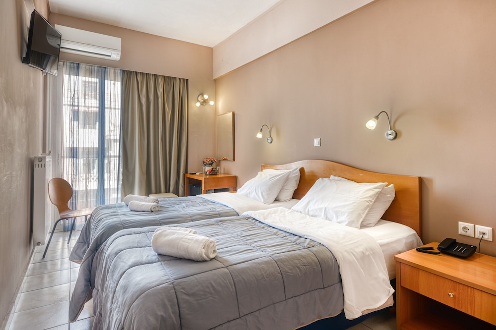 Diros Hotel 30/57