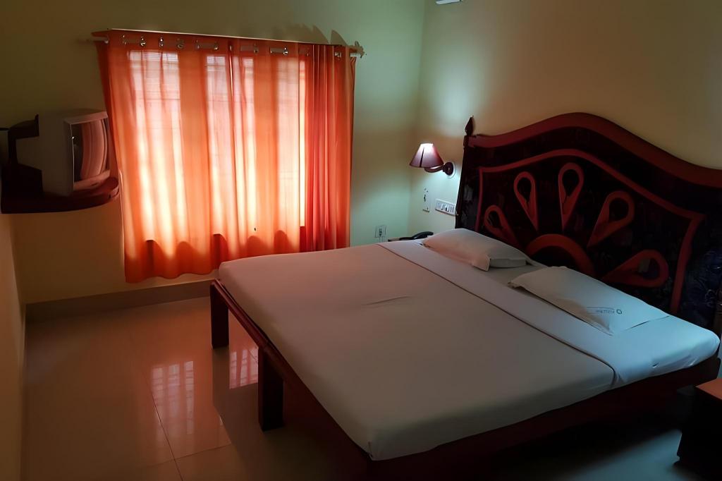 PAULSON PARK HOTEL 29/50
