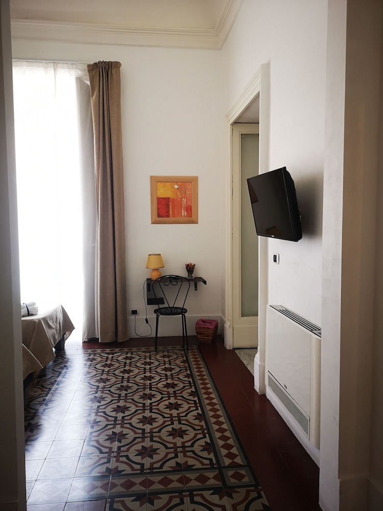 Hotel Valentino 17/46